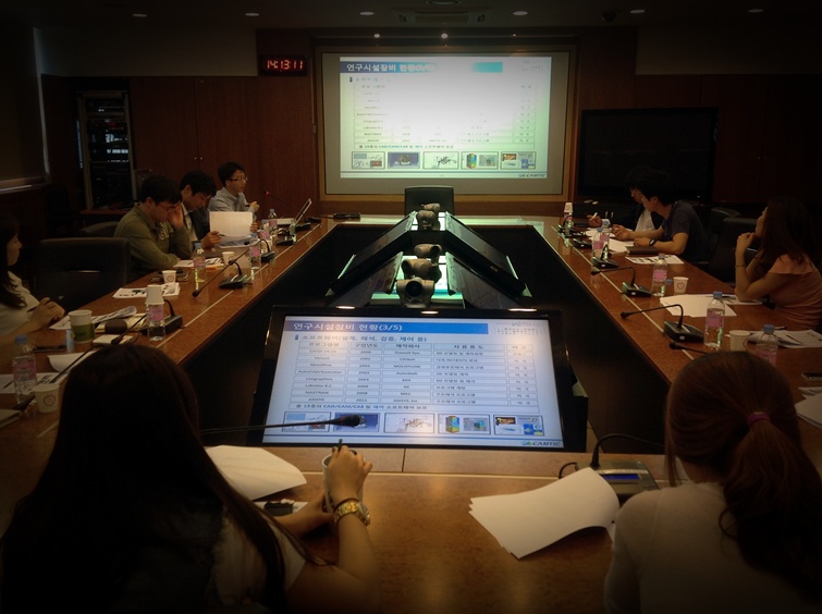 제 12회 엔팩포럼 - 전북대 TIC의 역할과 연구장비공동활용 현황