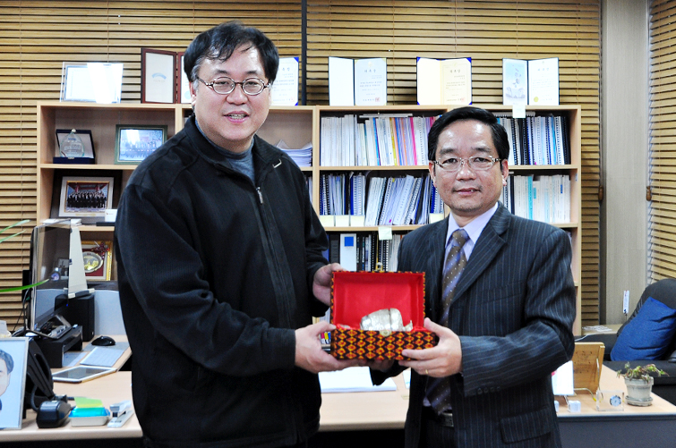 2014년 대한민국 NFEC-캄보디아 기획부 국가연구시설장비 실무 워크삽 개최