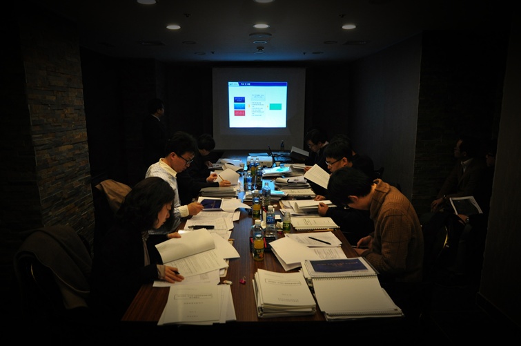 2013년도 고가연구장비운영지원사업 선정평가